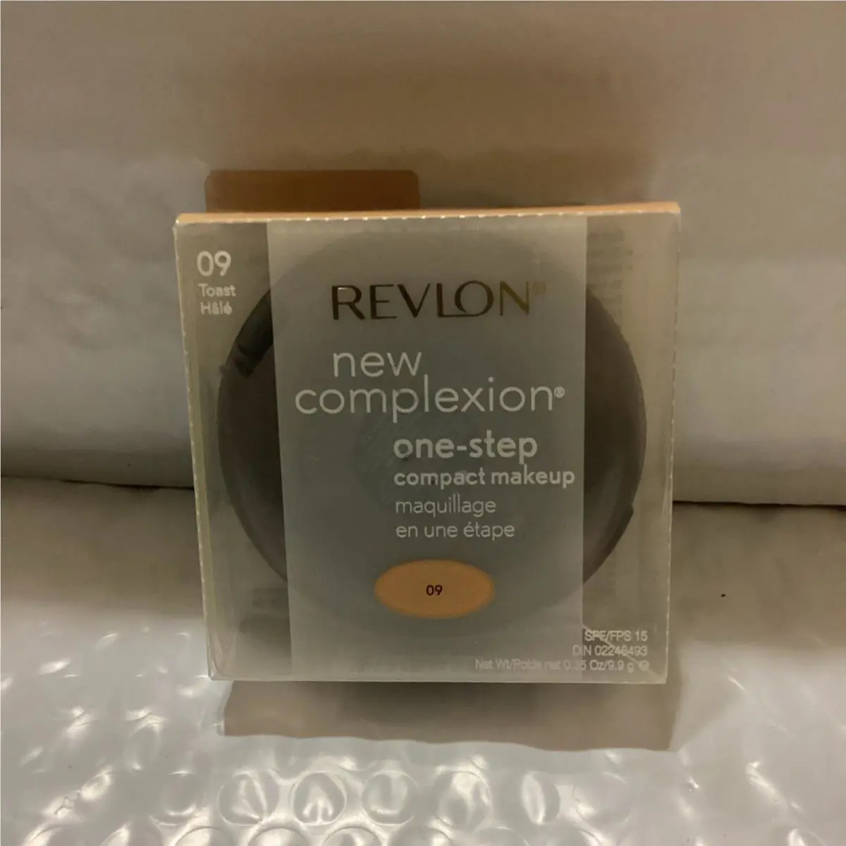 Revlon Complexion One Step Compact Make up 09 Toast