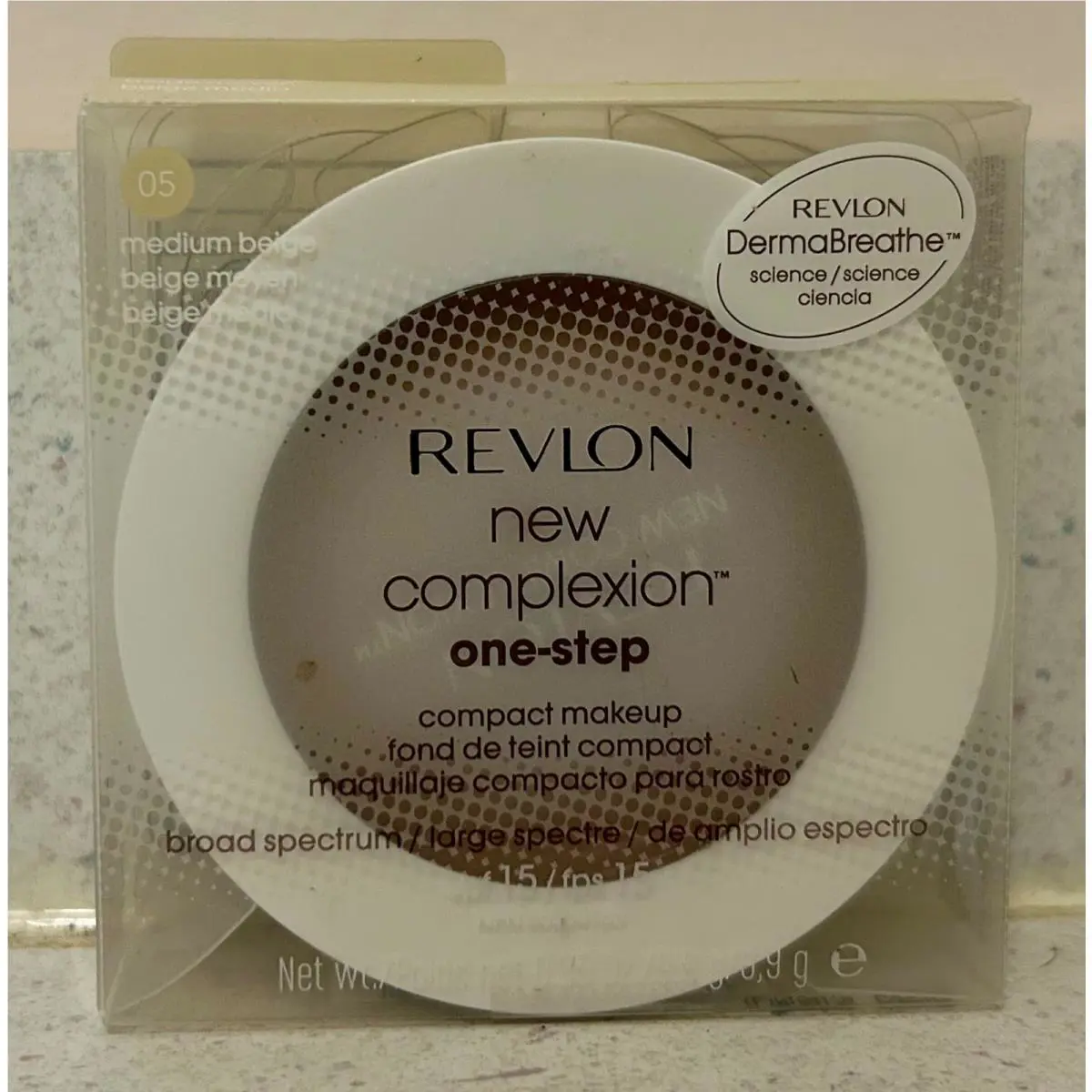 Revlon Complexion One Step Makeup - Medium Beige 05 - - Read Descrip