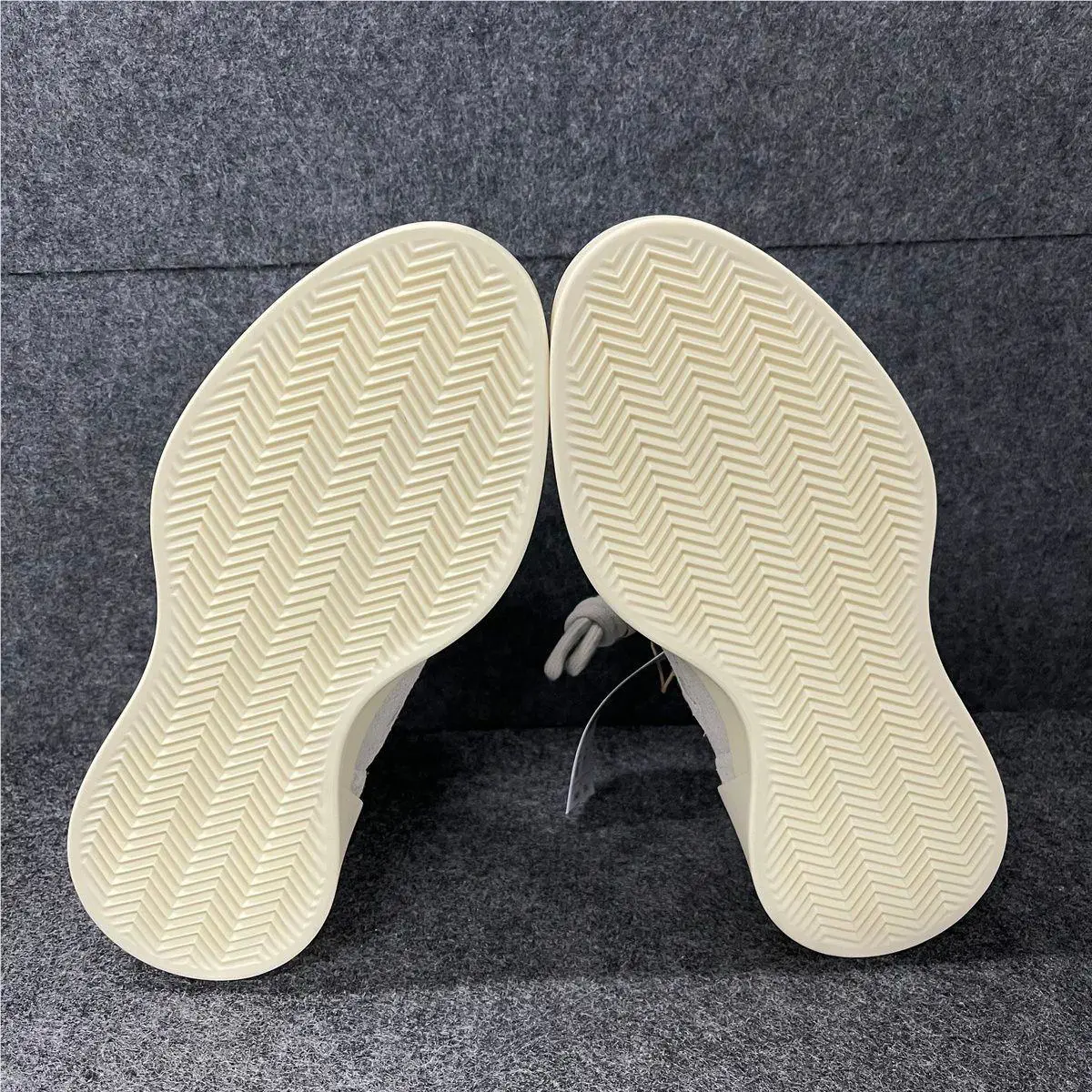 Adidas shoes - VS192572 - vs-192572 - Beige (UPC: 197607006136) 3