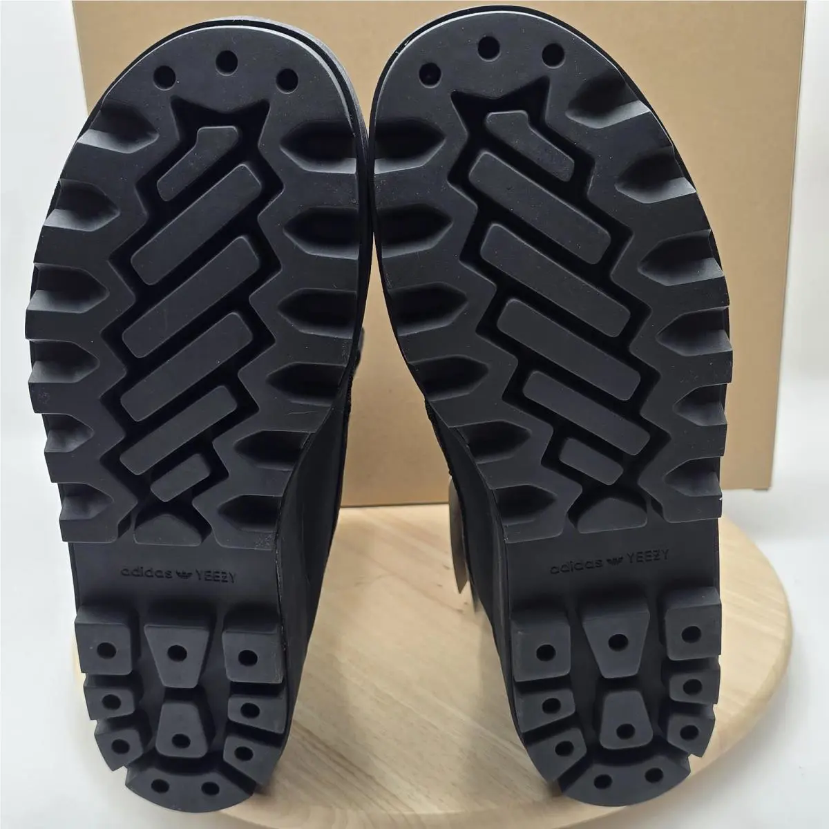 Adidas shoes - adidas Yeezy 950 M - Yeezy - IG8188 - Black 5