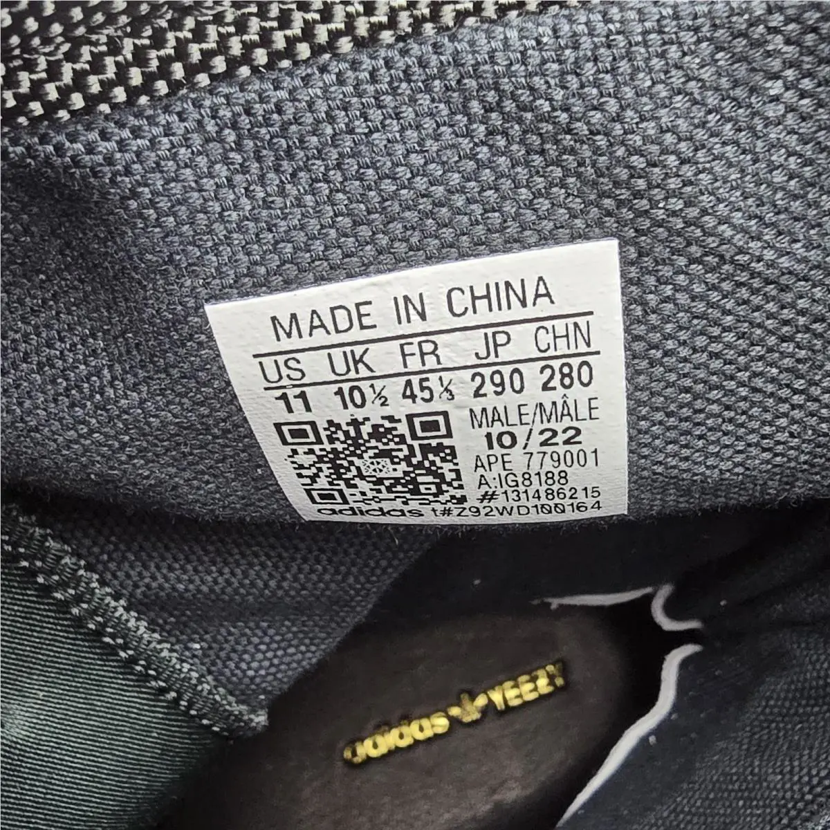 Adidas shoes - adidas Yeezy 950 M - Yeezy - IG8188 - Black 4