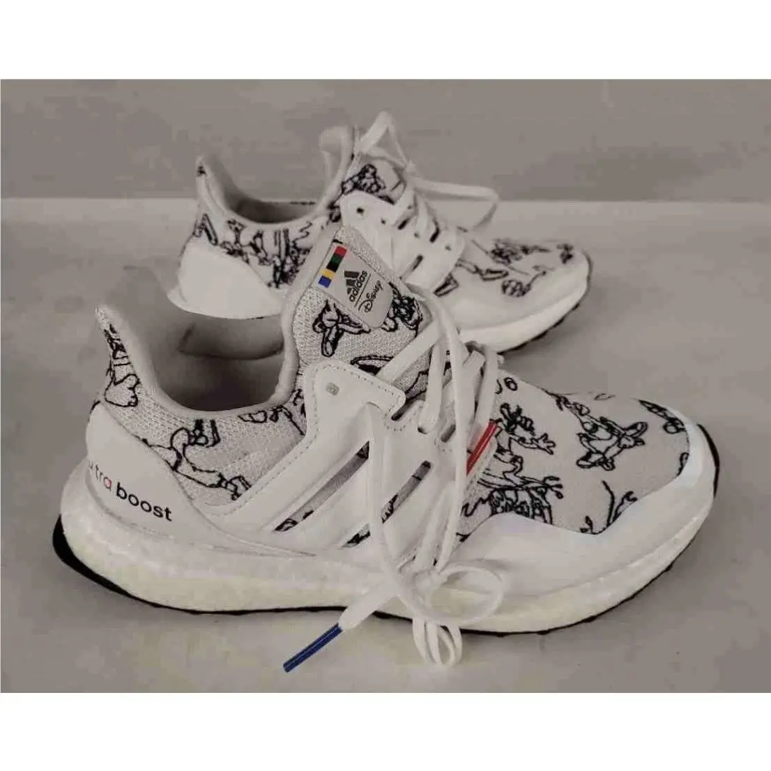 Adidas shoes - White (UPC: 191532710410) 1