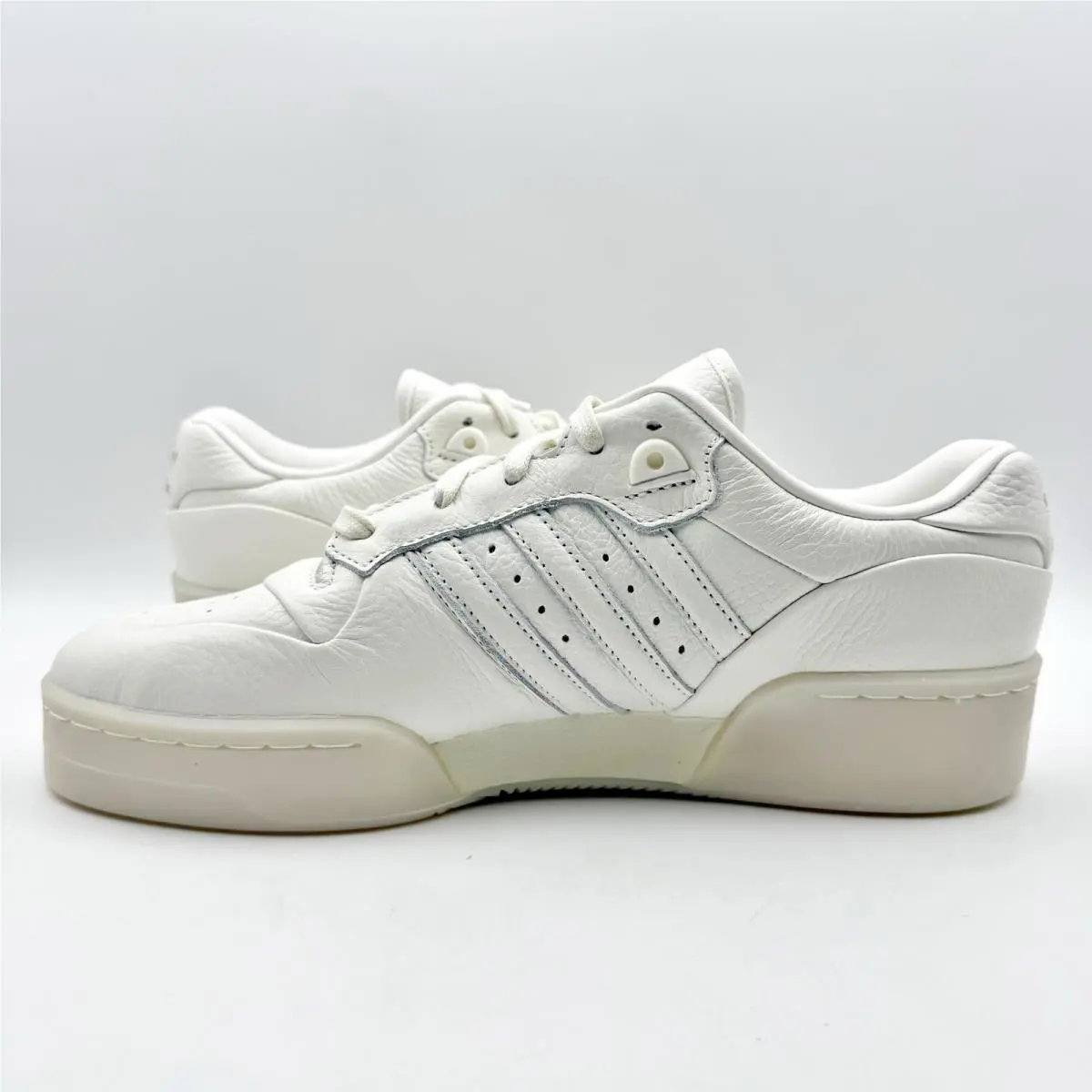 Adidas shoes - White 5