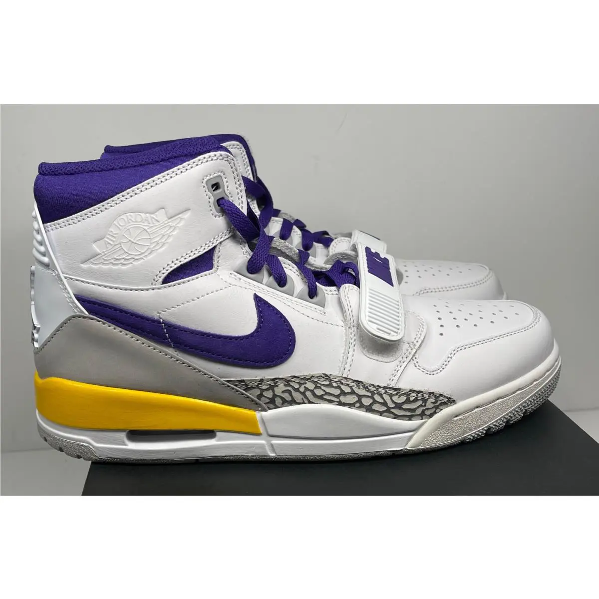 Nike shoes - Jordan Legacy 312 - Legacy - AV3922-157 - White/Field Purple-Amarillo (UPC: 887231287956) 1