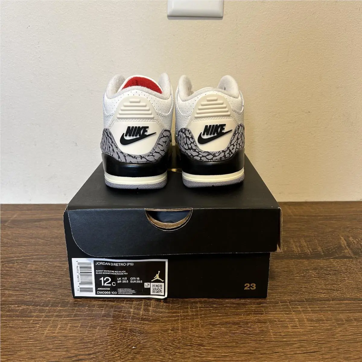 Nike shoes - Air Jordan 3 - Air - DM0966 100 - Multicolor 1