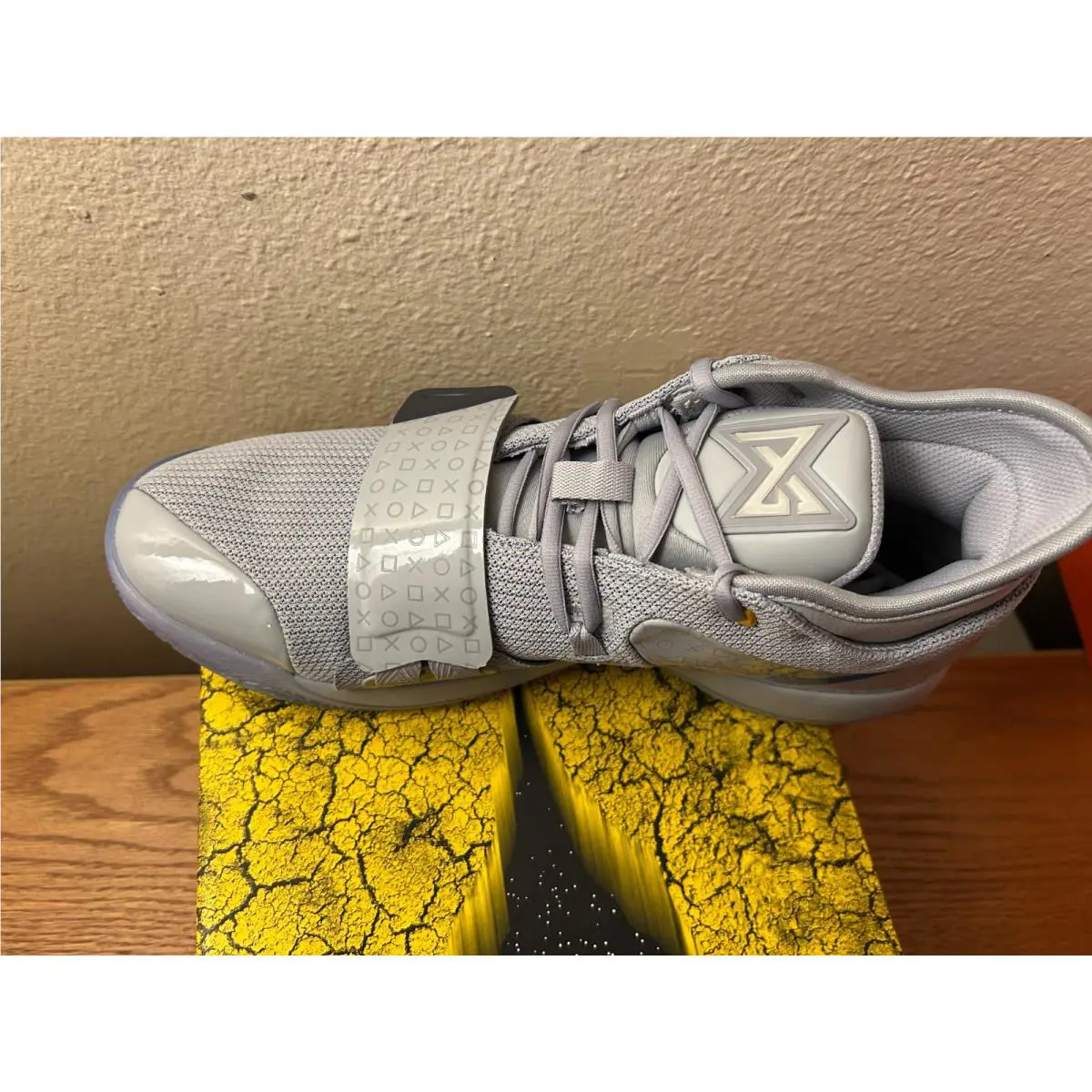 Nike shoes - Gray 4