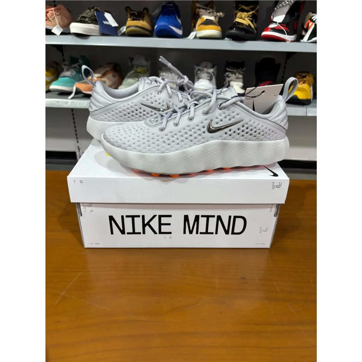 Nike Mind 002 Light Smoke Grey Size 8 Ships Fast