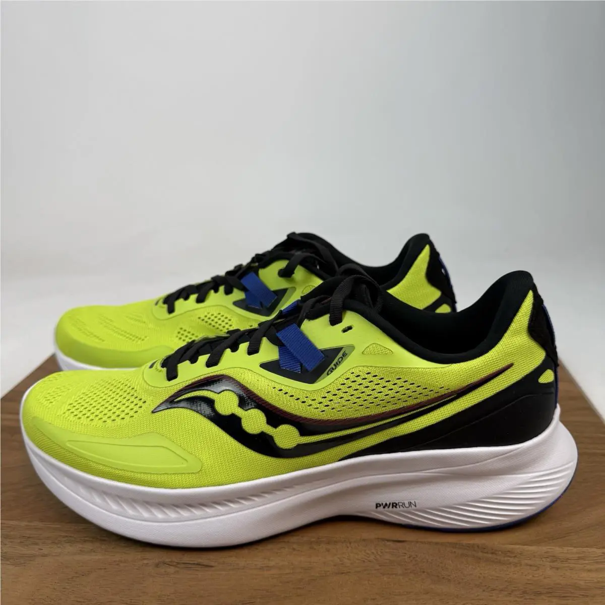 Saucony shoes - Guide 15 - Guide - Green 0
