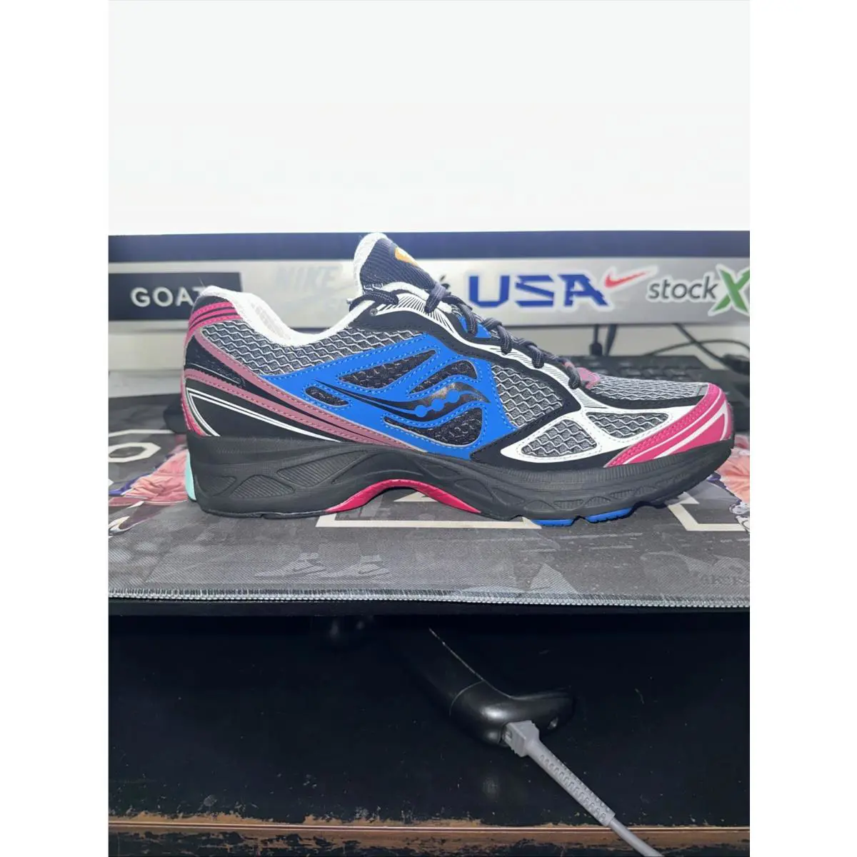 Saucony shoes - Saucony ProGrid Guide 7 - ProGrid Guide - S70936-35 - Black (UPC: 195021399773) 0