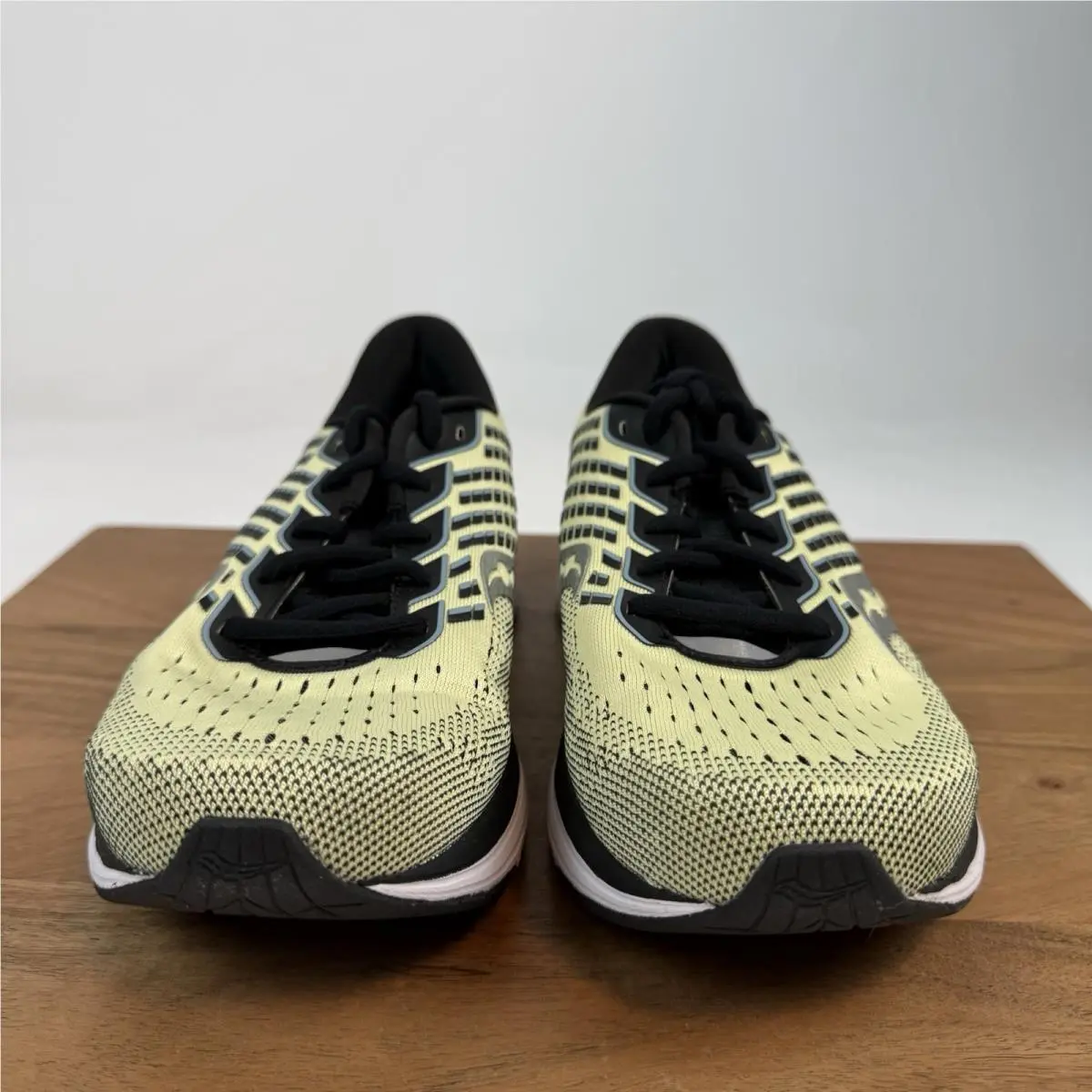 Saucony shoes - Saucony Ride 13 - Ride - S20579-20 - Ivory 1