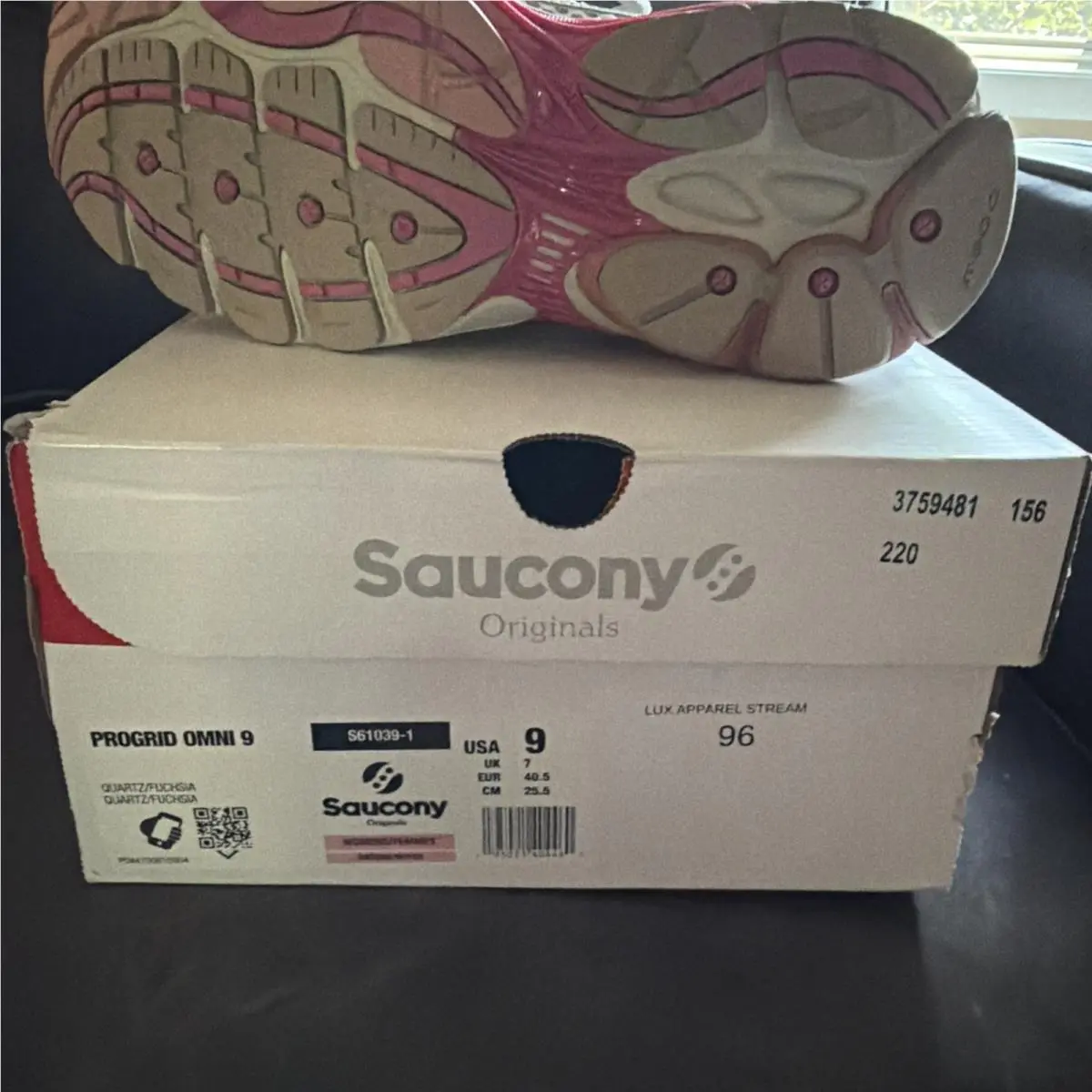 Saucony shoes - Saucony Progrid Omni 9 - Progrid Omni - S61039-1 - Quartz/Fuchsia 0