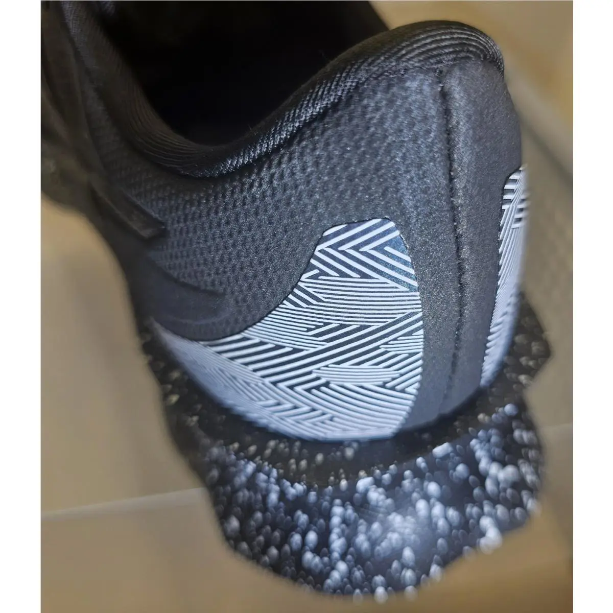 Asics shoes - 1012A987-001 - 1012A987-001 - Black/Black/White Speckled Mid Sole 15