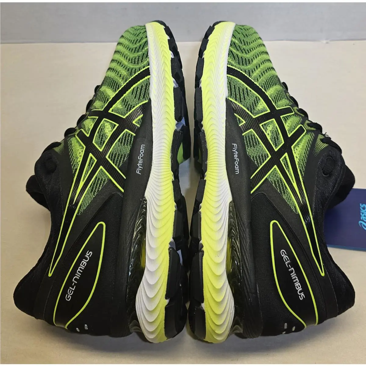 Asics shoes - Asics GEL-NIMBUS 22 - 1011A680-751 - Safety Yellow/Black Colorway 18