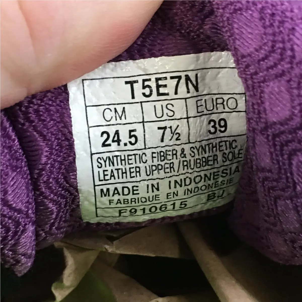 Asics shoes - Purple 12