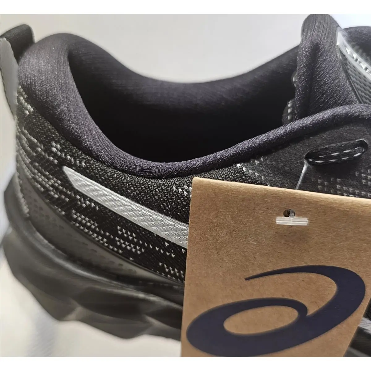 Asics shoes - ASICS Novablast - Novablast - 1011B192-001 - Black/Pure Silver 14
