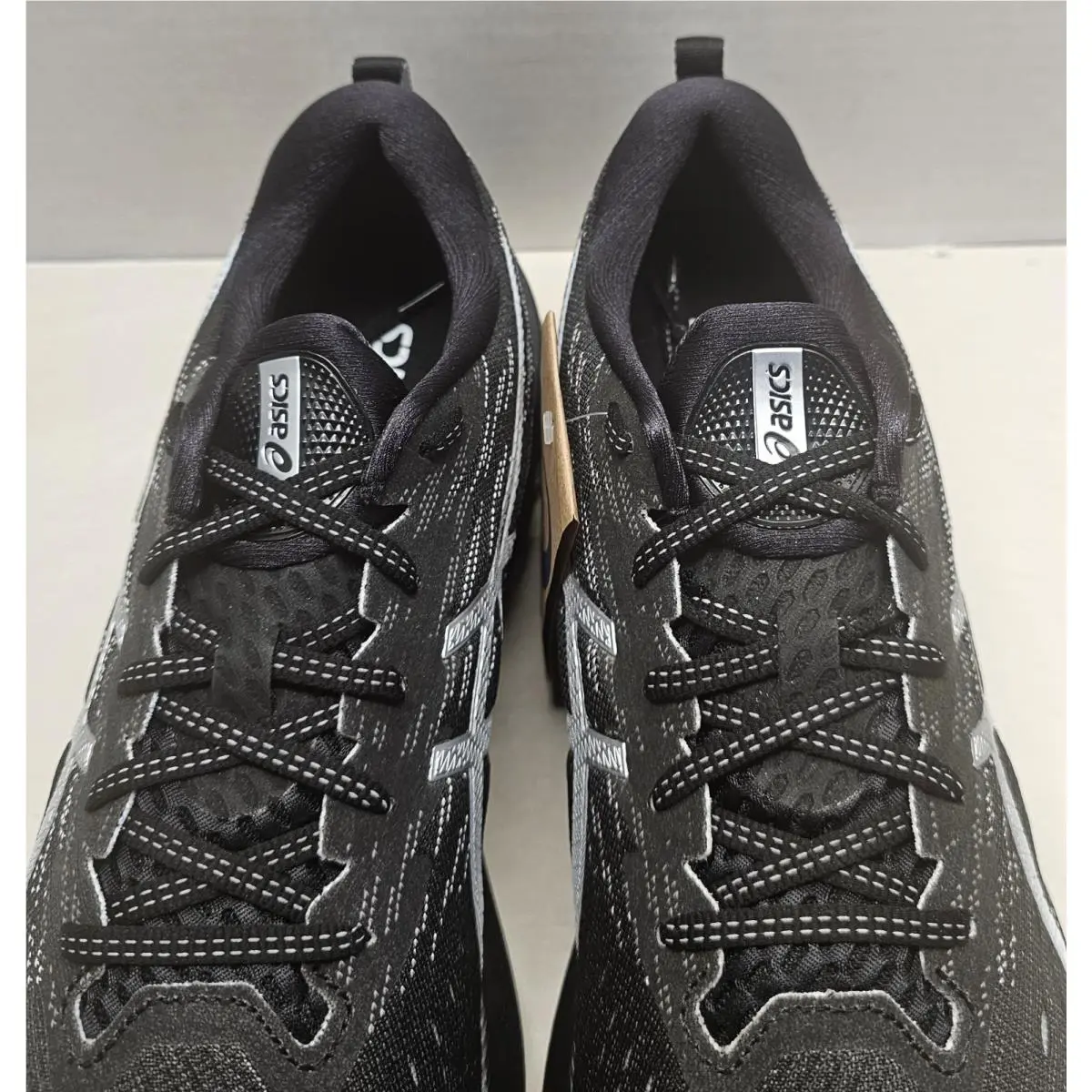 Asics shoes - ASICS Novablast - Novablast - 1011B192-001 - Black/Pure Silver 9