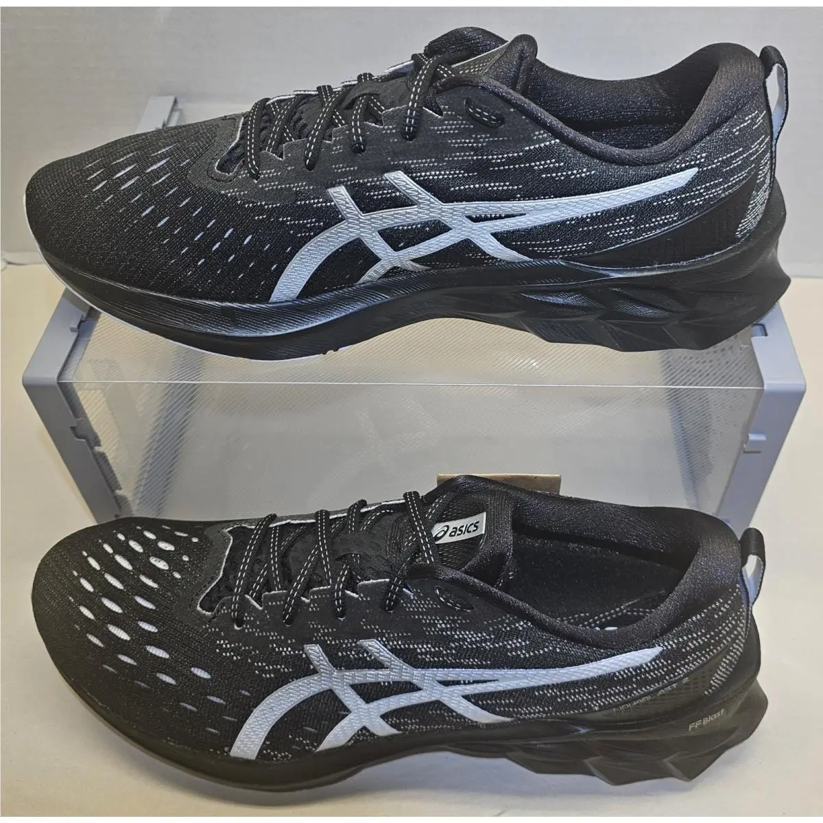 Asics shoes - ASICS Novablast - Novablast - 1011B192-001 - Black/Pure Silver 0