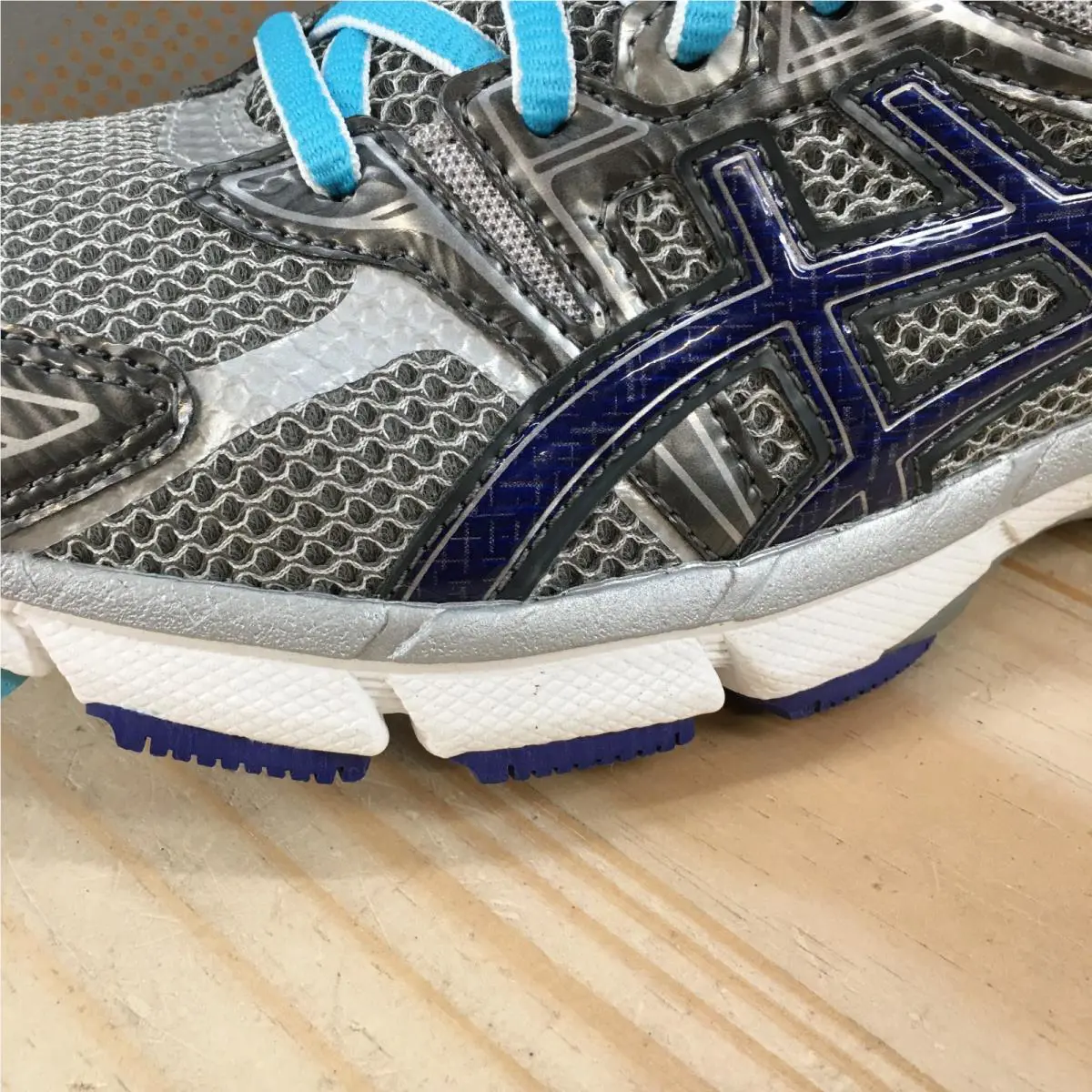 Asics shoes - ASICS GT-1000 - Gray 1