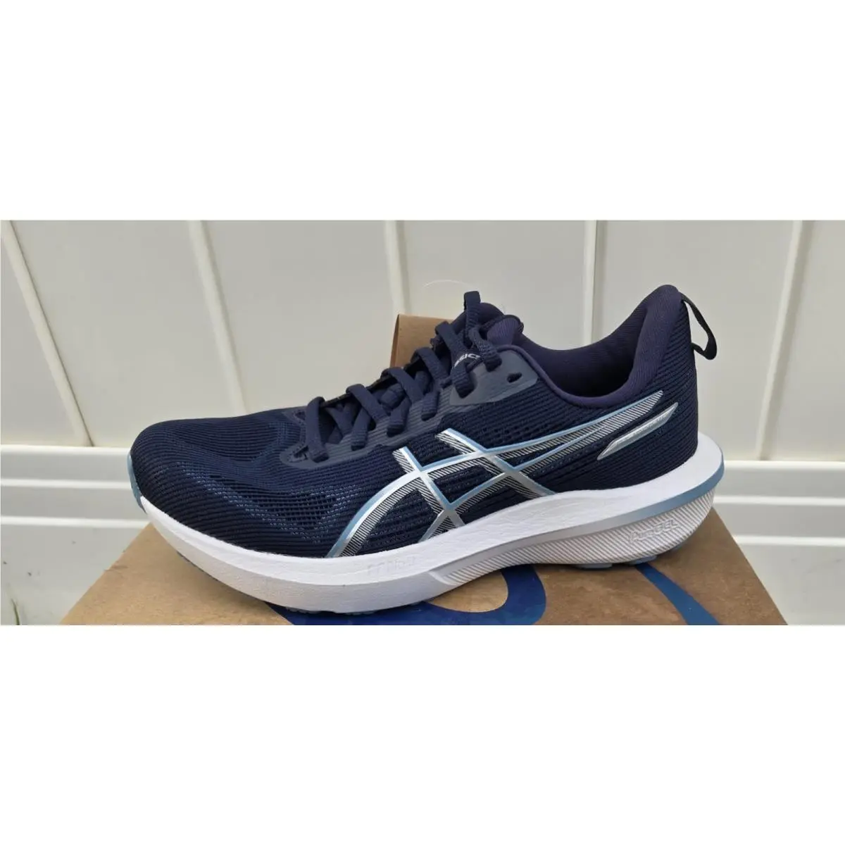 Asics GT-1000 14 Women`s Running Shoes Sz 7 US