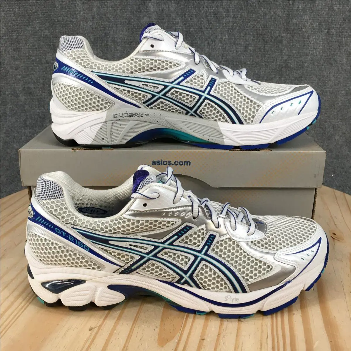 Asics GT-2160 Running Shoes Womens 10.5 D Athletic Sneakers Lace Up Silver