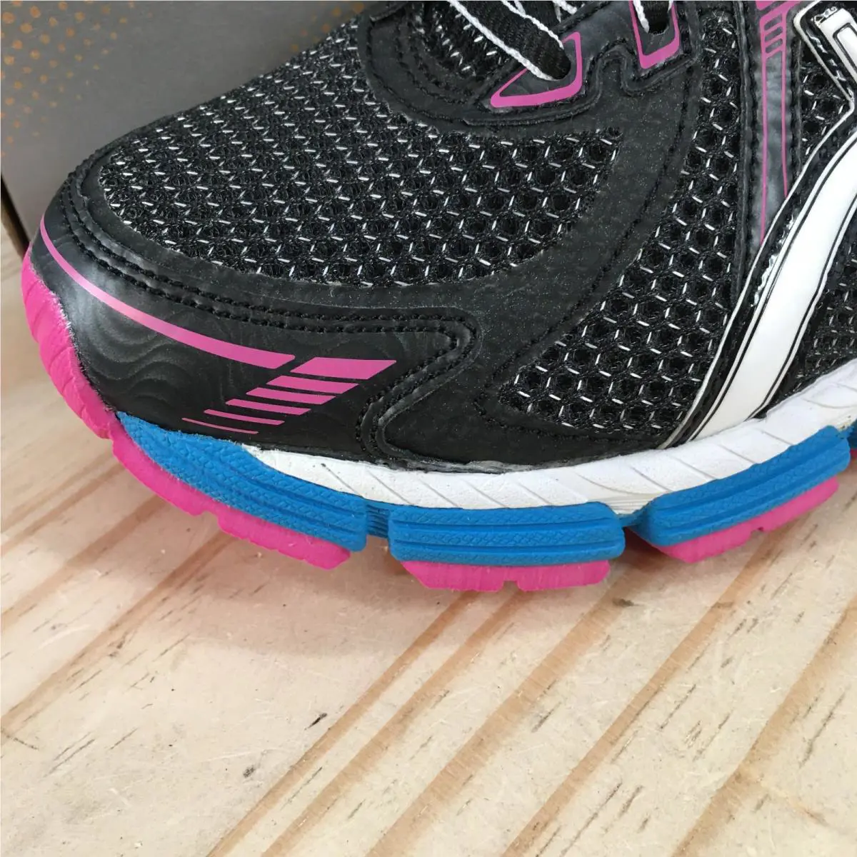 Asics shoes - ASICS GT-2000 - Black 1