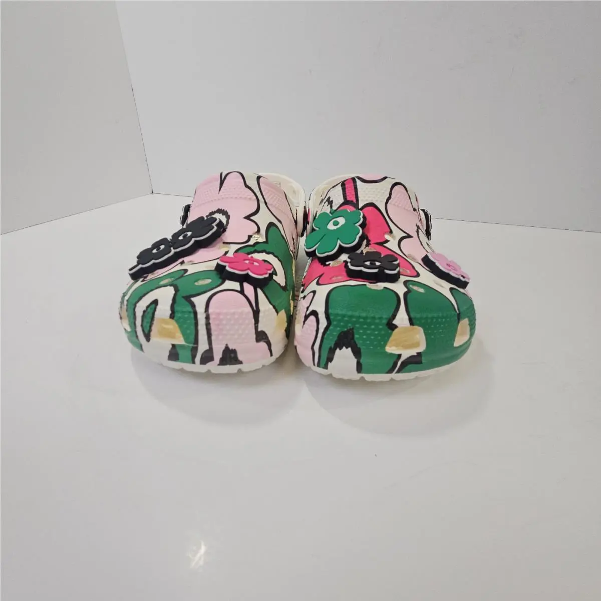 Crocs shoes - Flowers - Flowers - Multicolor 1