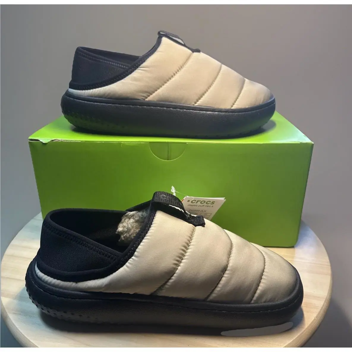 Crocs Classic Puff Moc Slip On Women’s 6 / Youth 4 Moth / Multi Crocs Puff