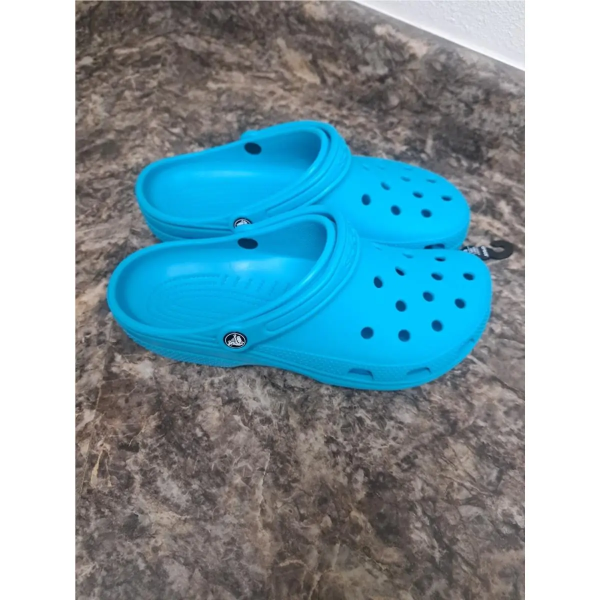 Crocs shoes - Crocs Classic - Classic - DIGITAL AQUA (UPC: 0191448650947) 3