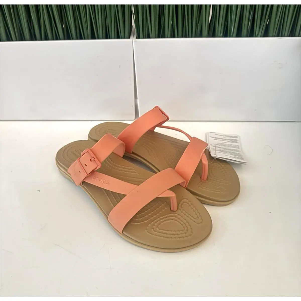 Crocs Tulum Toe Post Thong Womens Sandals Orange/beige Buckle Strap Size 7