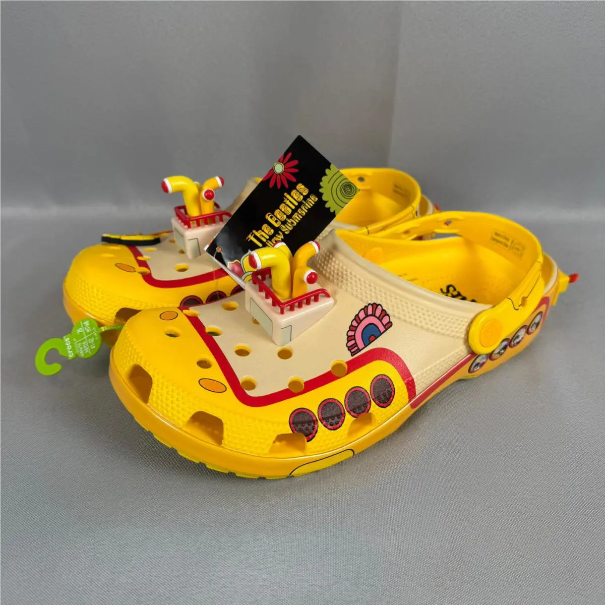 Crocs x Beatles Yellow Submarine Classic Clogs Mens 8 Yellow Limited W10