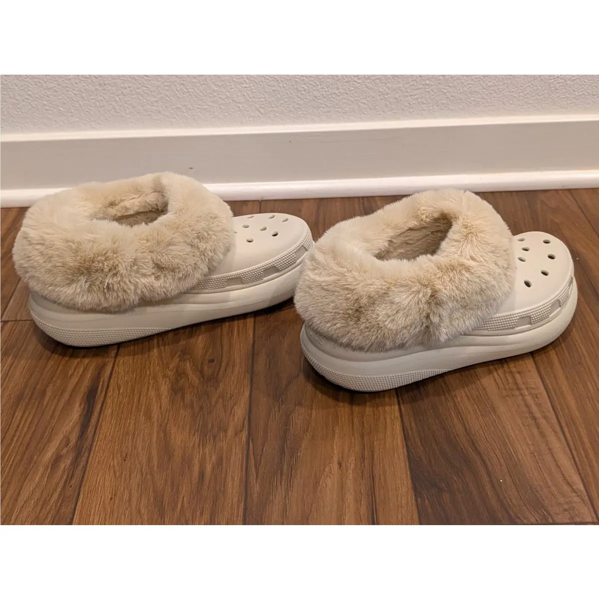 Crocs shoes - Furever Crush - Furever Crush - White 9