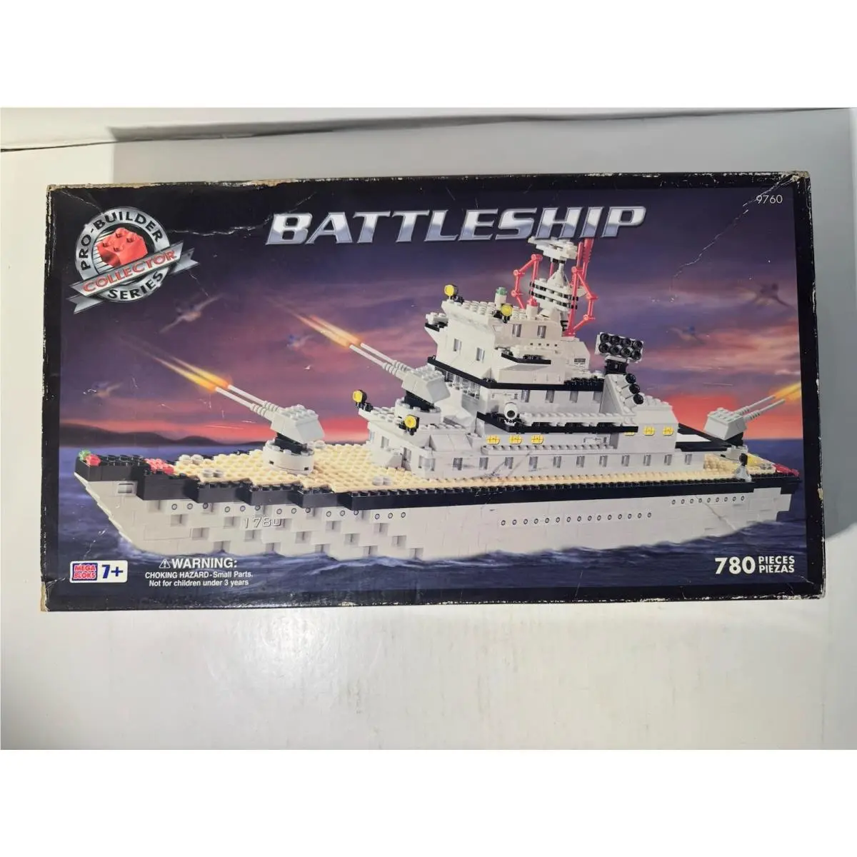 Mega Bloks Battleship Set 9760 Pro Builder Collection Series