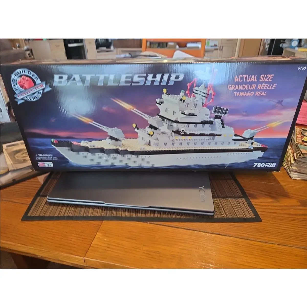 Mega Bloks Battleship Set 9760 Pro Builder Collection Series