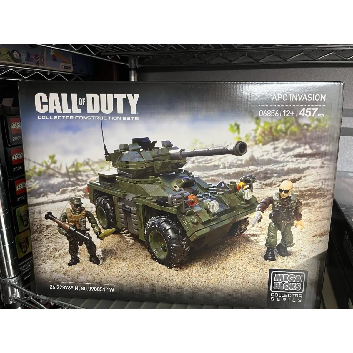 Mega Bloks Call of Duty Apc Invasion 06856 w/ 2 Micro Figures
