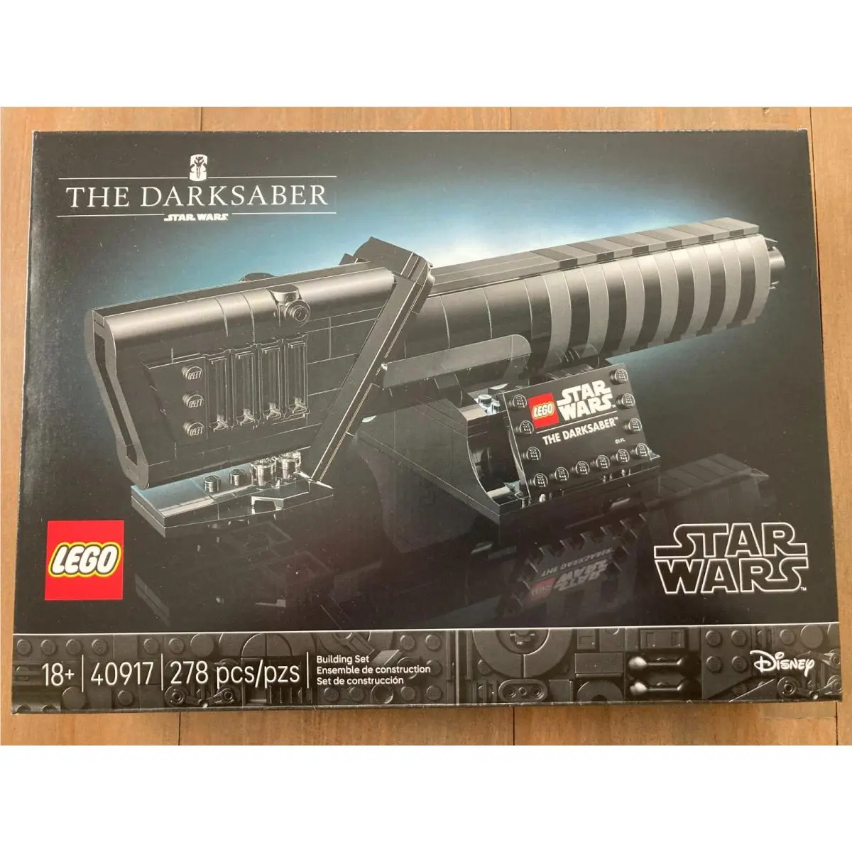 Lego 40917 The Darksaber Star Wars Gwp Display Set In-hand