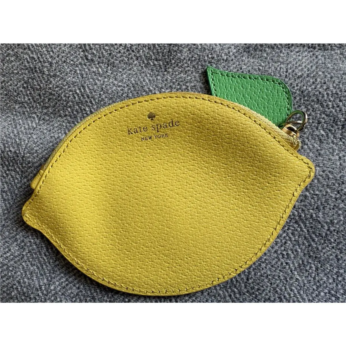 New Kate Spade Lemon Coin Purse Leather Bag Beautiful