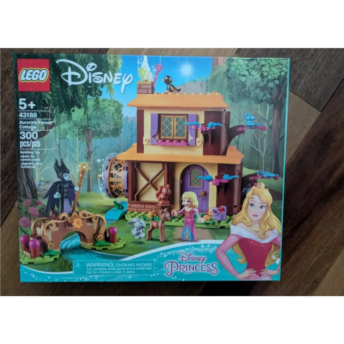 Lego 43188 Aurora’s Forest Cottage Retired Rare Disney