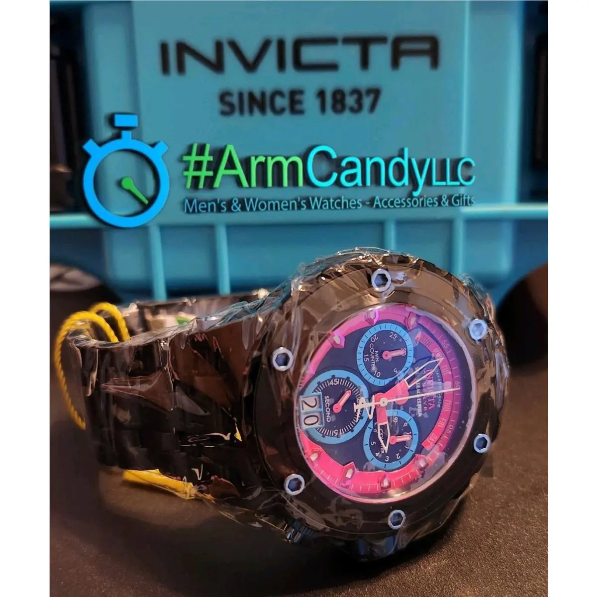 Invicta Subaqua South Beach Edition Reserve Specialty Black/blue/pink Divecase