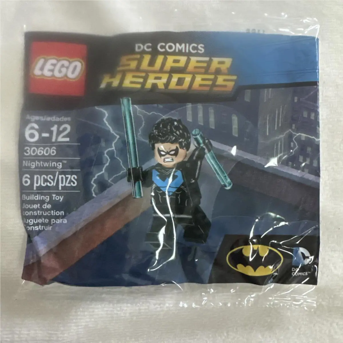Lego 30606 DC Comics Super Heroes Nightwing Minifigure Polybag