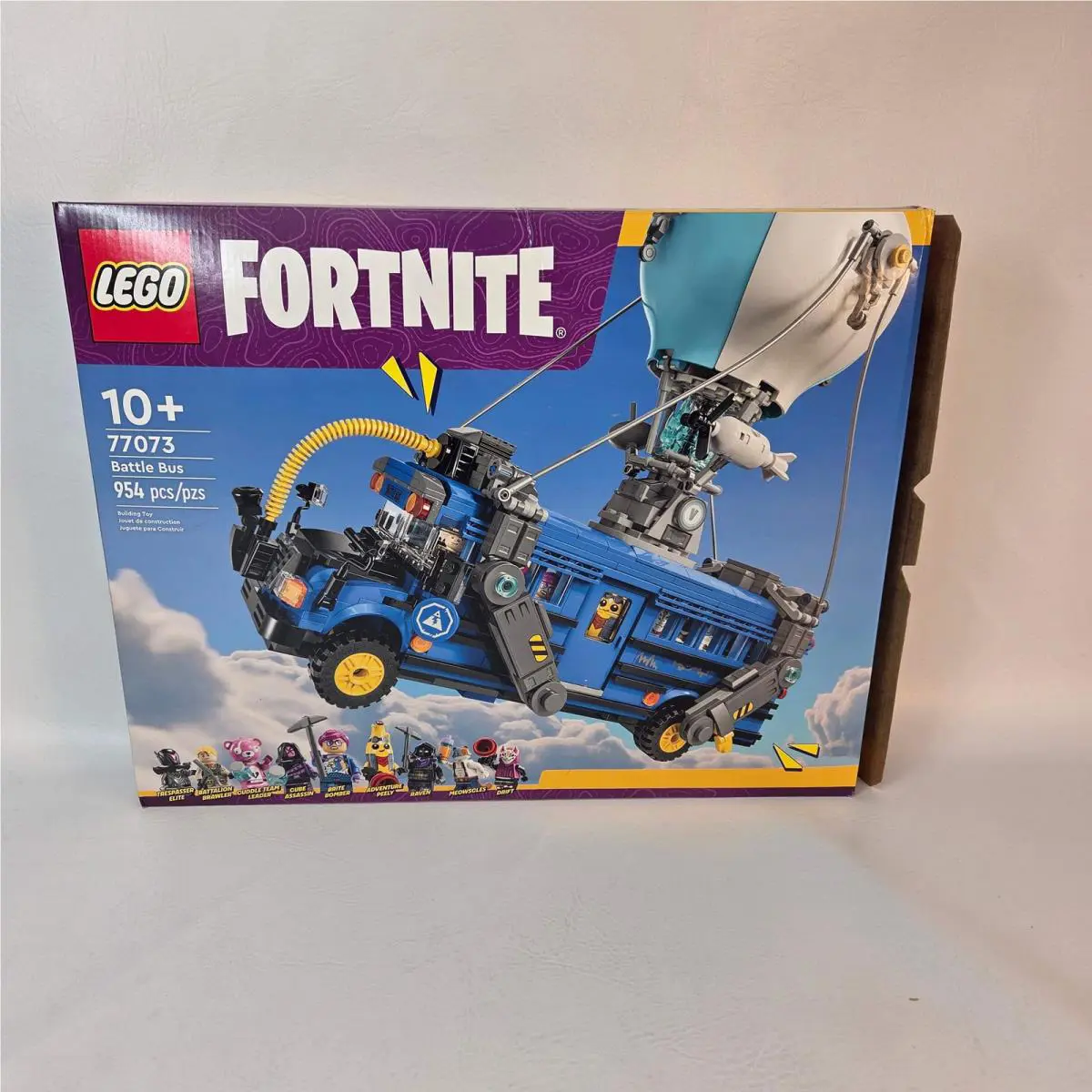 Lego Fortnite Battle Bus Collectible Building Toy 77073