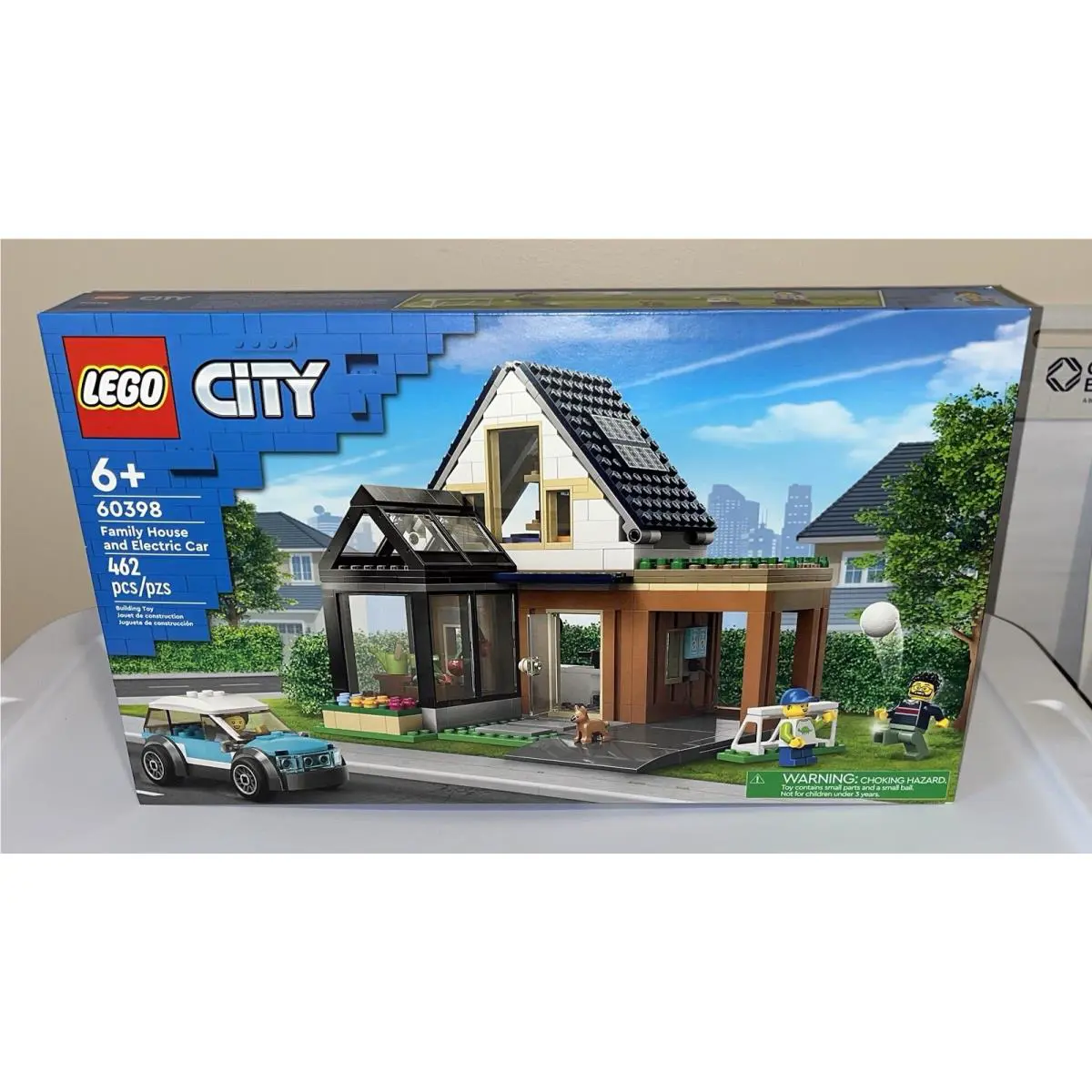 Lego City: Family House and Electric Car 60398 Retired