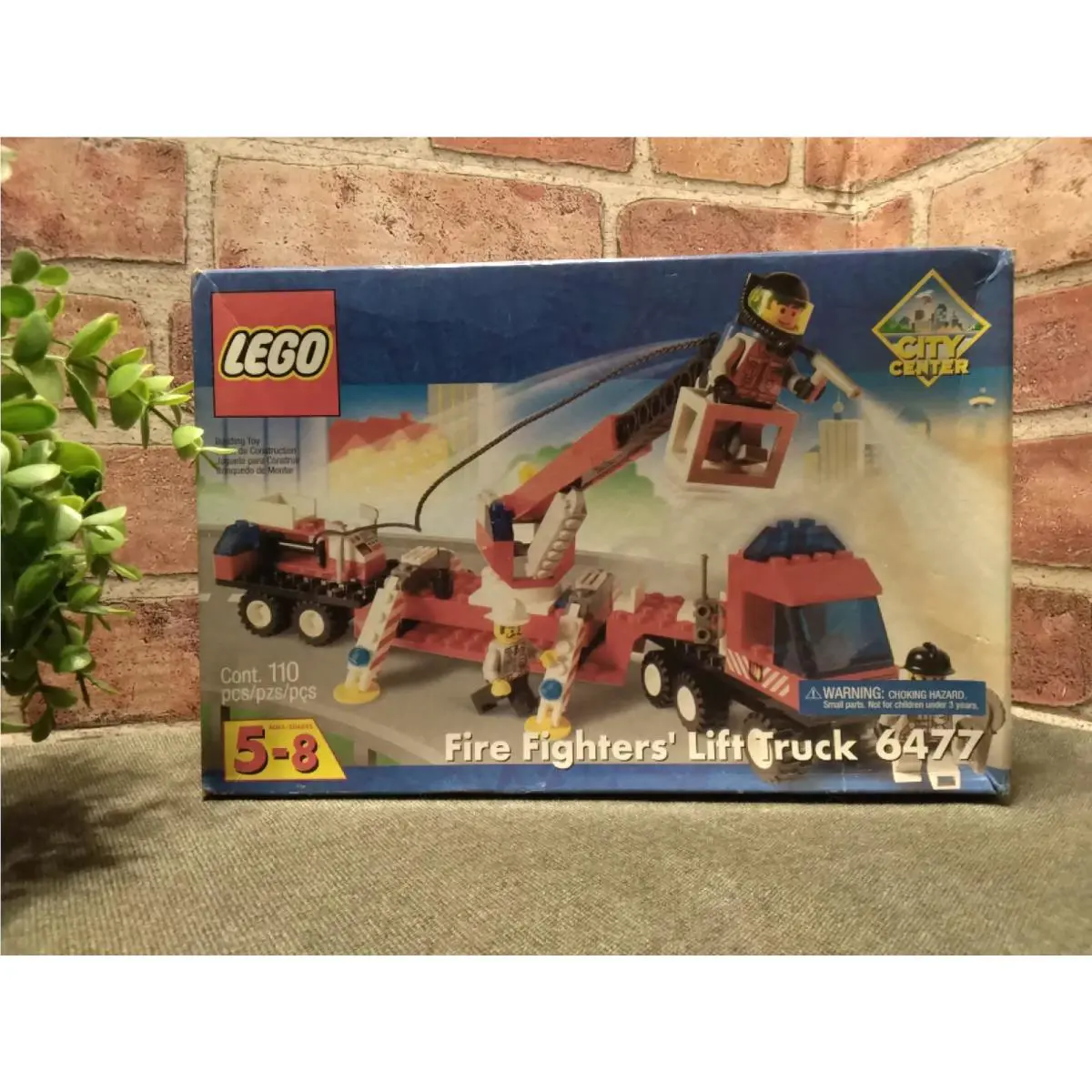 Vintage 2000 Lego City Center Fire Fighters` Lift Truck 6477 Box
