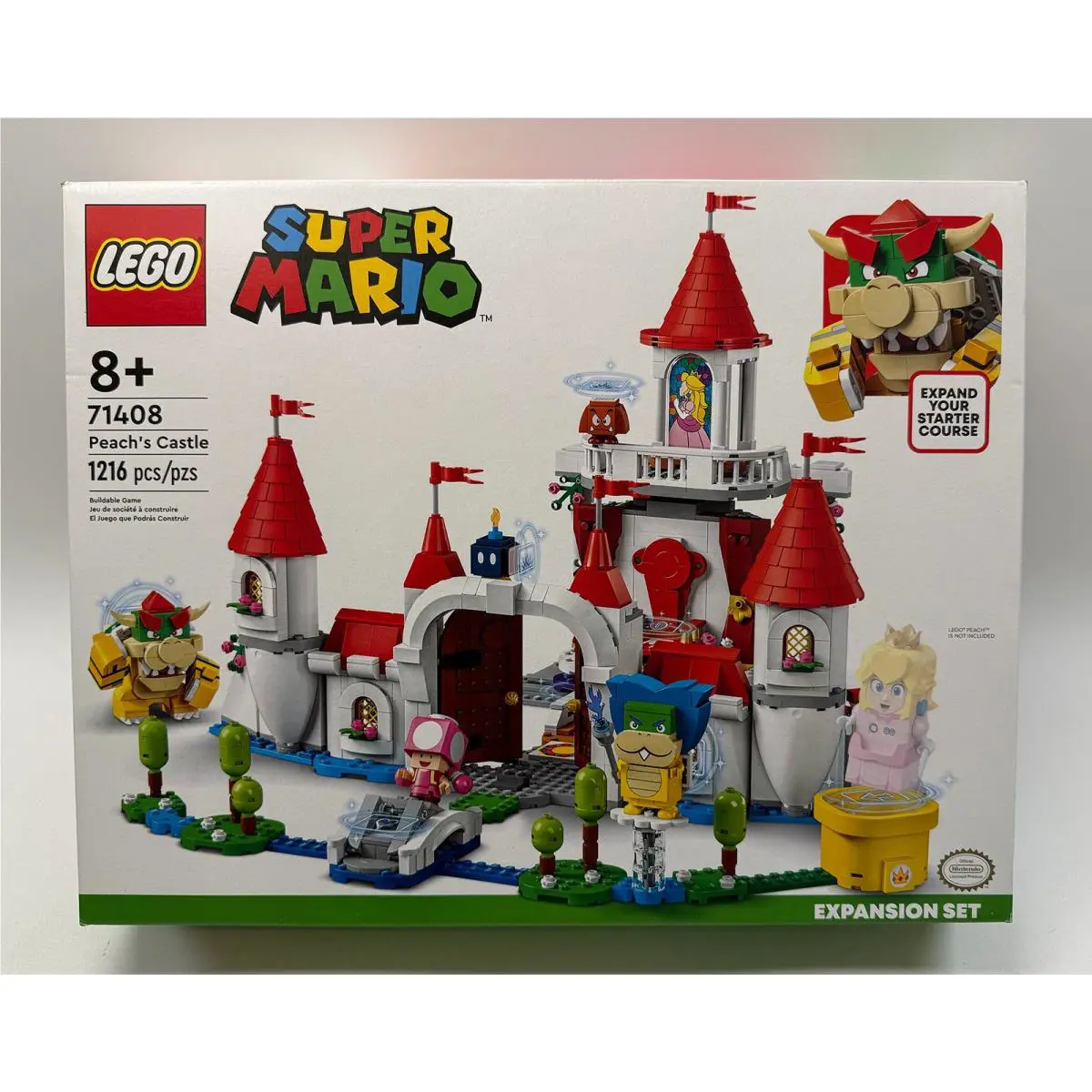 Lego Super Mario Peach`s Castle Set 71408 Retired