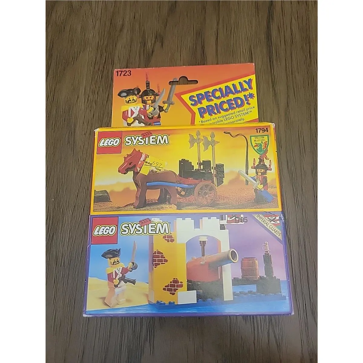 Lego 1723 Pack Of 1794 Dragon Masters and 1795 Imperial Guards Rare