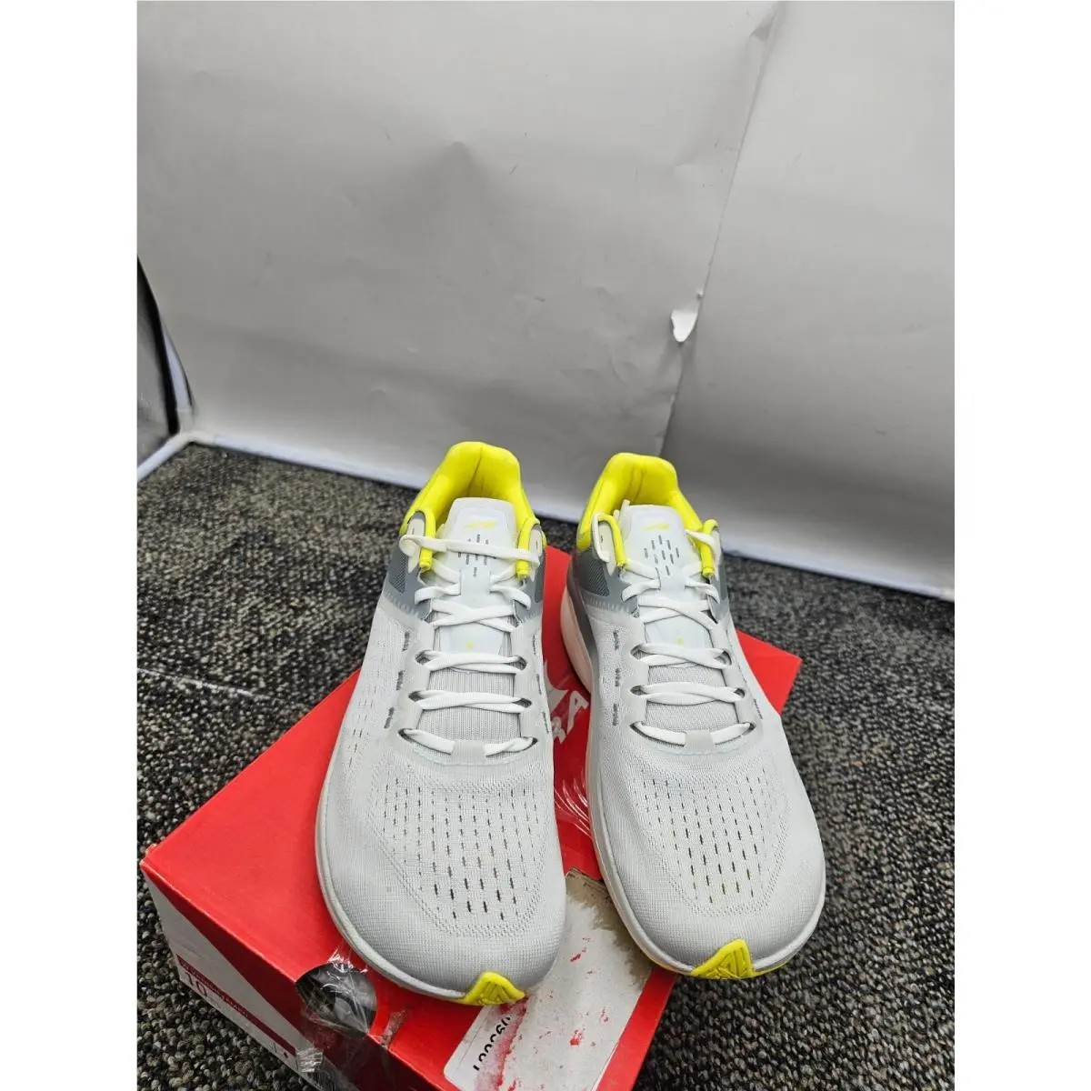 Altra shoes - Altra Vanish Tempo - Vanish Tempo - AL0A7R7F270-100 - Gray/Yellow (UPC: 196249290774) 0