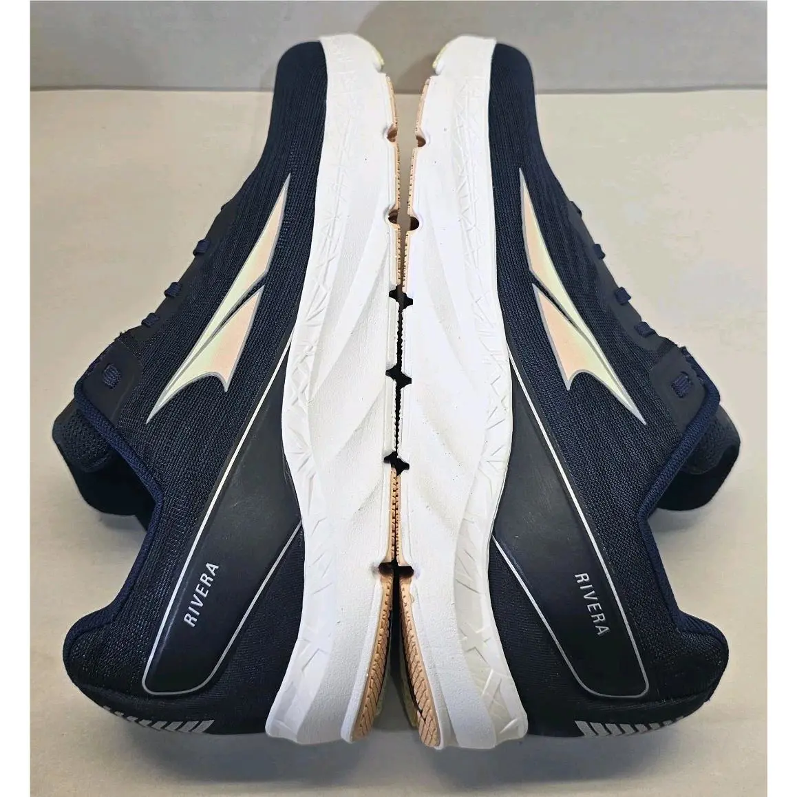 Altra shoes - Altra Rivera - Rivera - AL0A4VQV445 - Navy/White 17