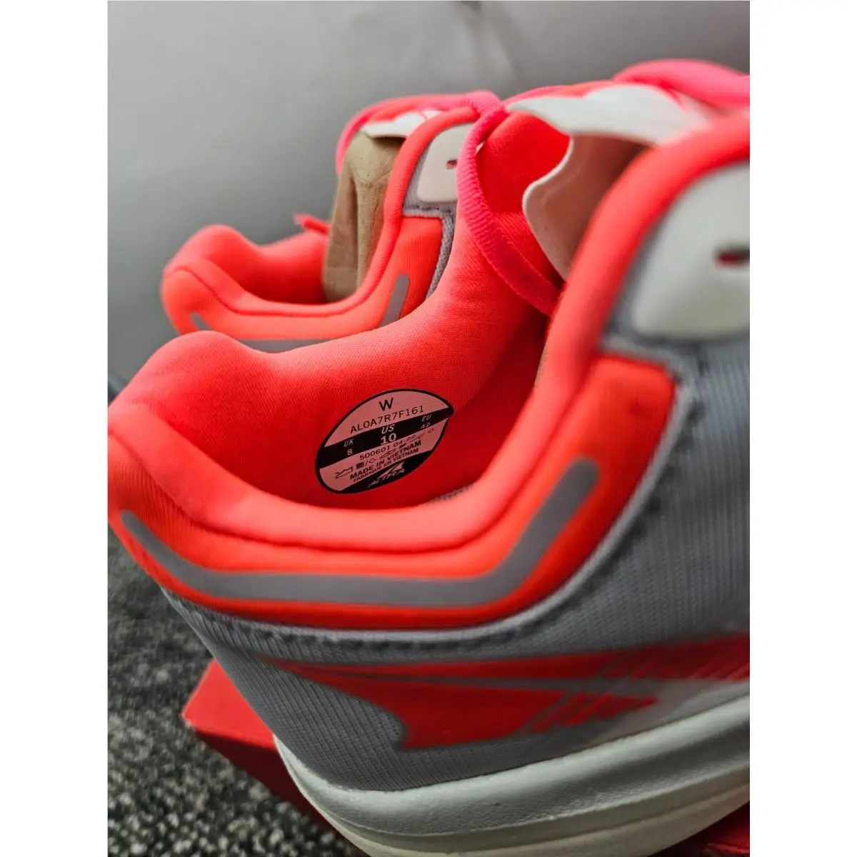 Altra shoes - Altra Vanish Tempo - Vanish Tempo - White/Coral (UPC: 196249290569) 3