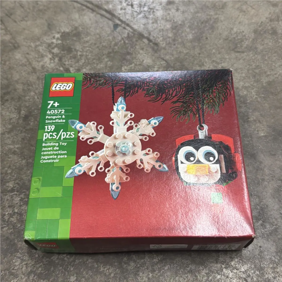Lego 40572 Penguin Snowflake Ornament Holiday Gift