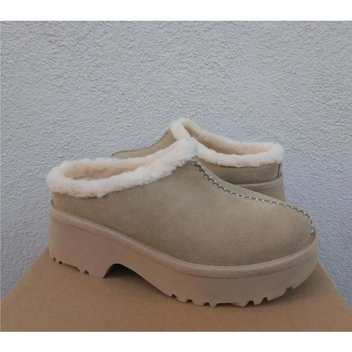 UGG shoes - UGG New Heights Cozy Clog - Driftwood (UPC: 197634839134) 0