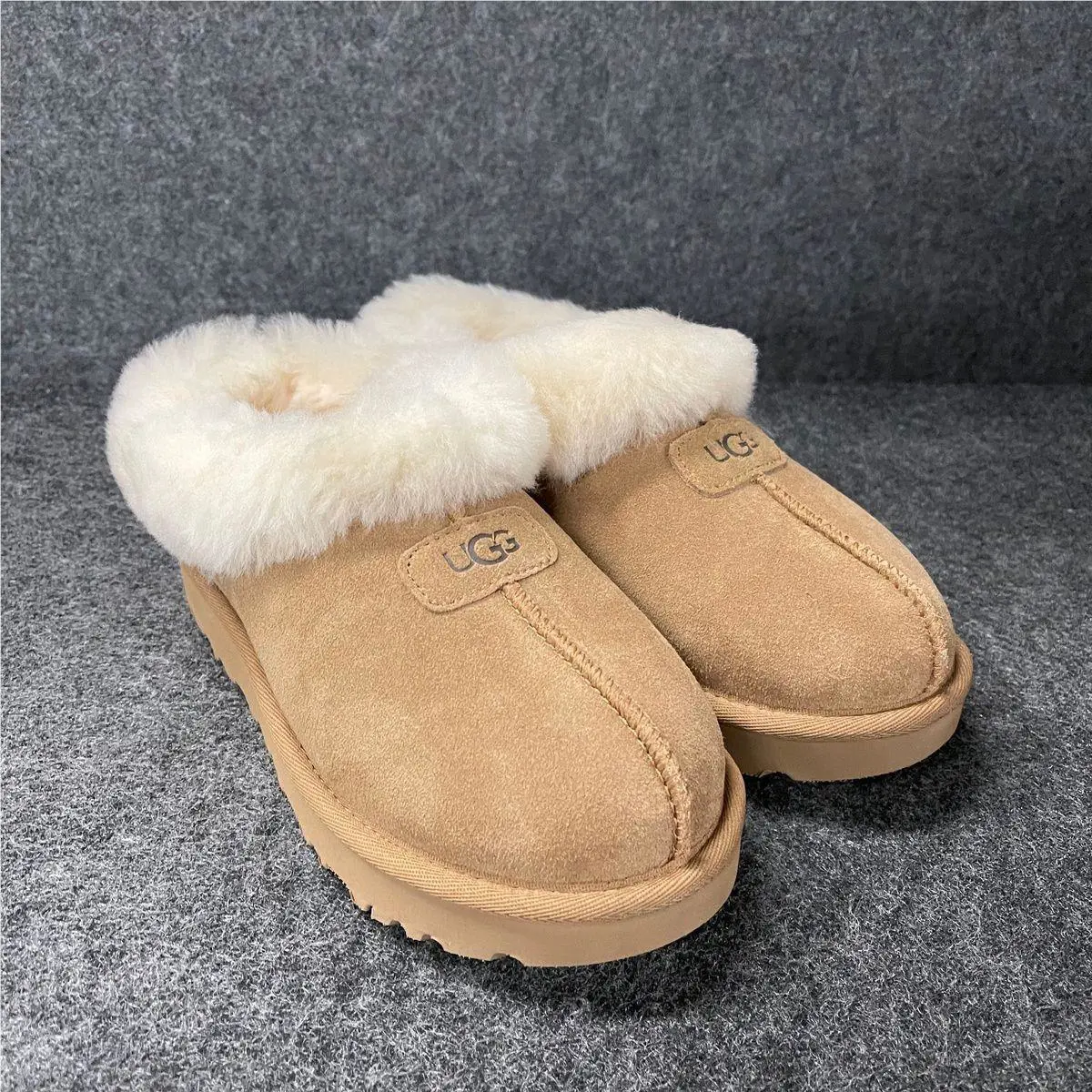Ugg Tazzette Suede Slipper Women`s Size US 6 Chestnut